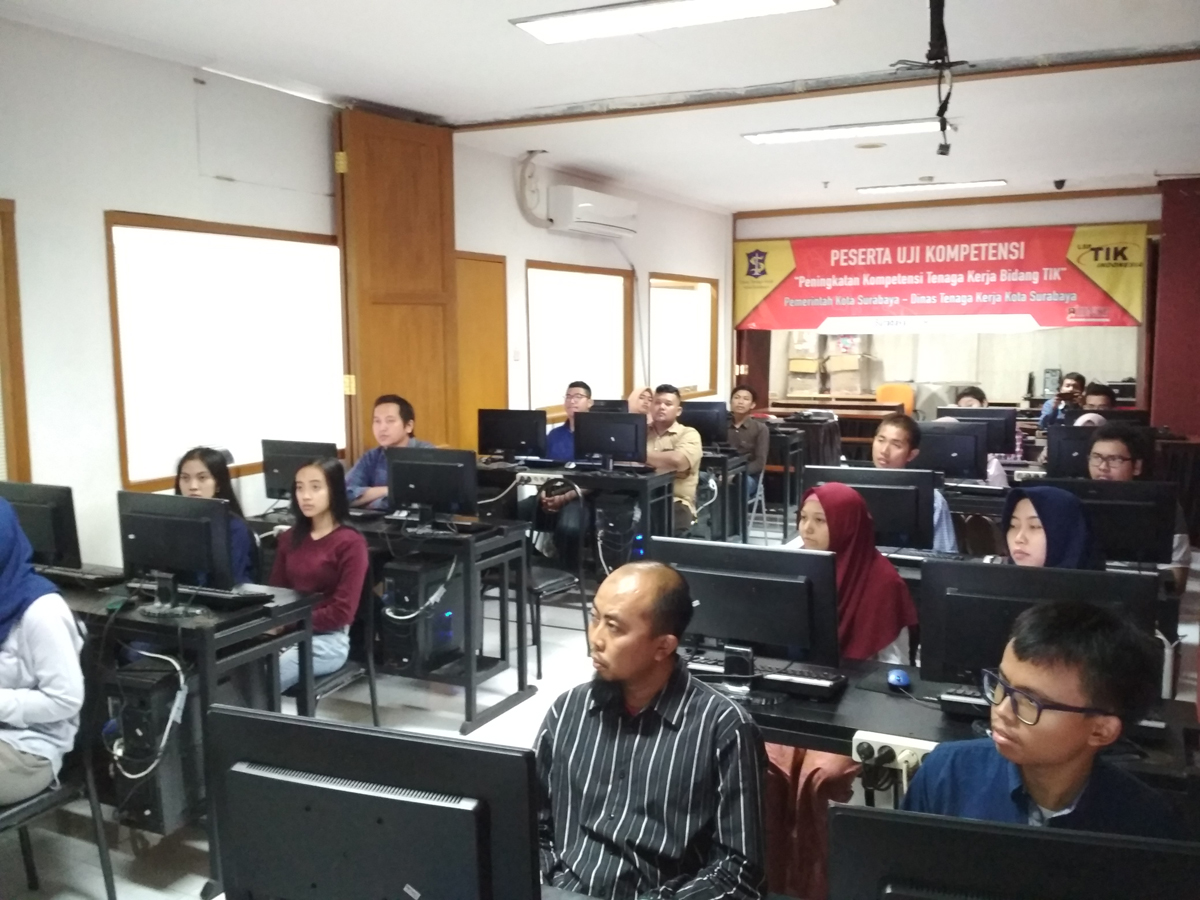 UJI KOMPETENSI DISNAKER SURABAYA 22 MEI 2019
